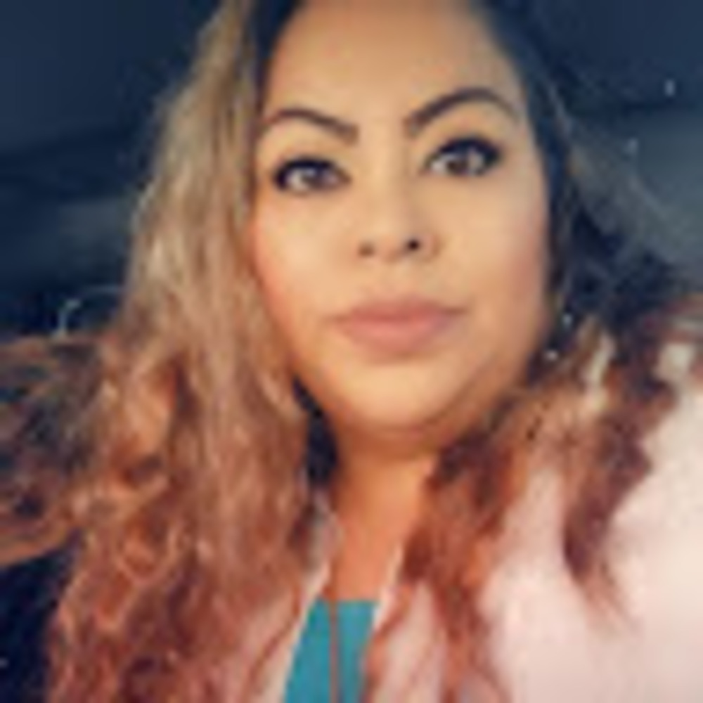 Meet your Posher, Sandra m.